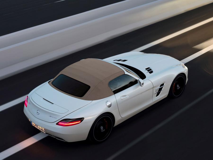  Mercedes-Benz SLS AMG Roadster 2011 года  (фото 166 из 183)